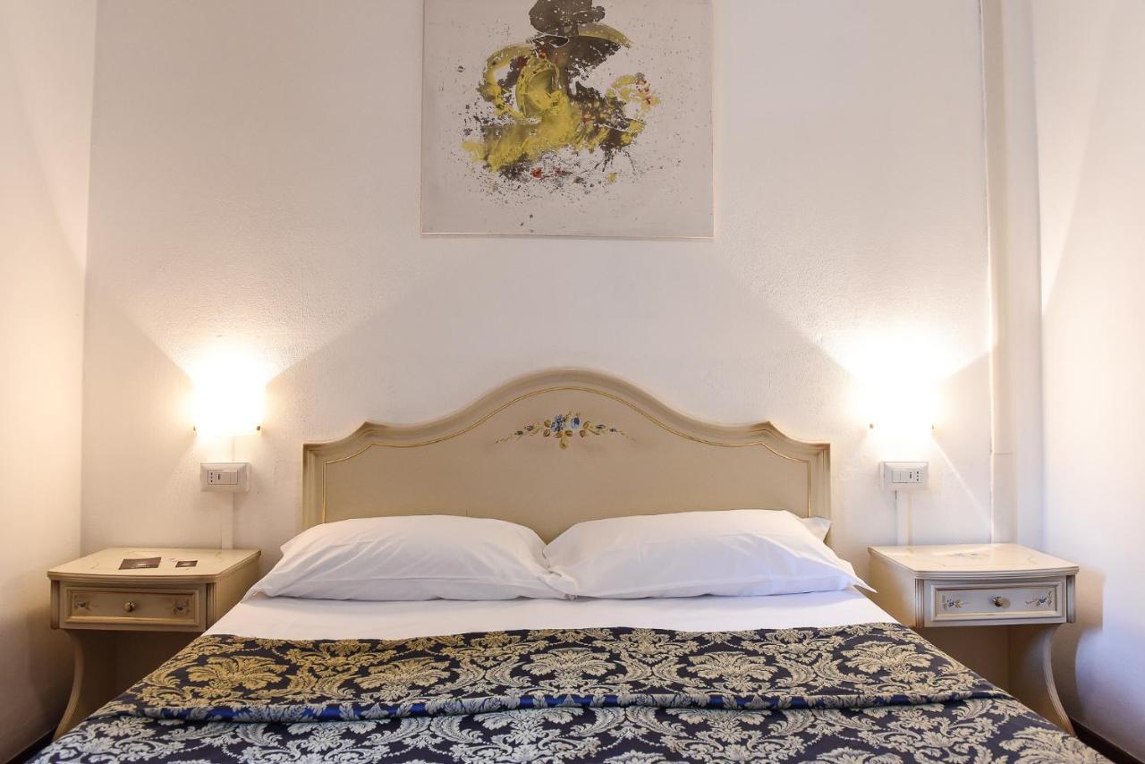Hotel Terzo Crotto チェルノッビオ エクステリア 写真