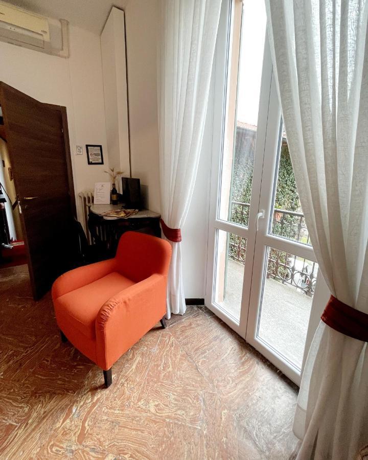 Hotel Terzo Crotto チェルノッビオ エクステリア 写真